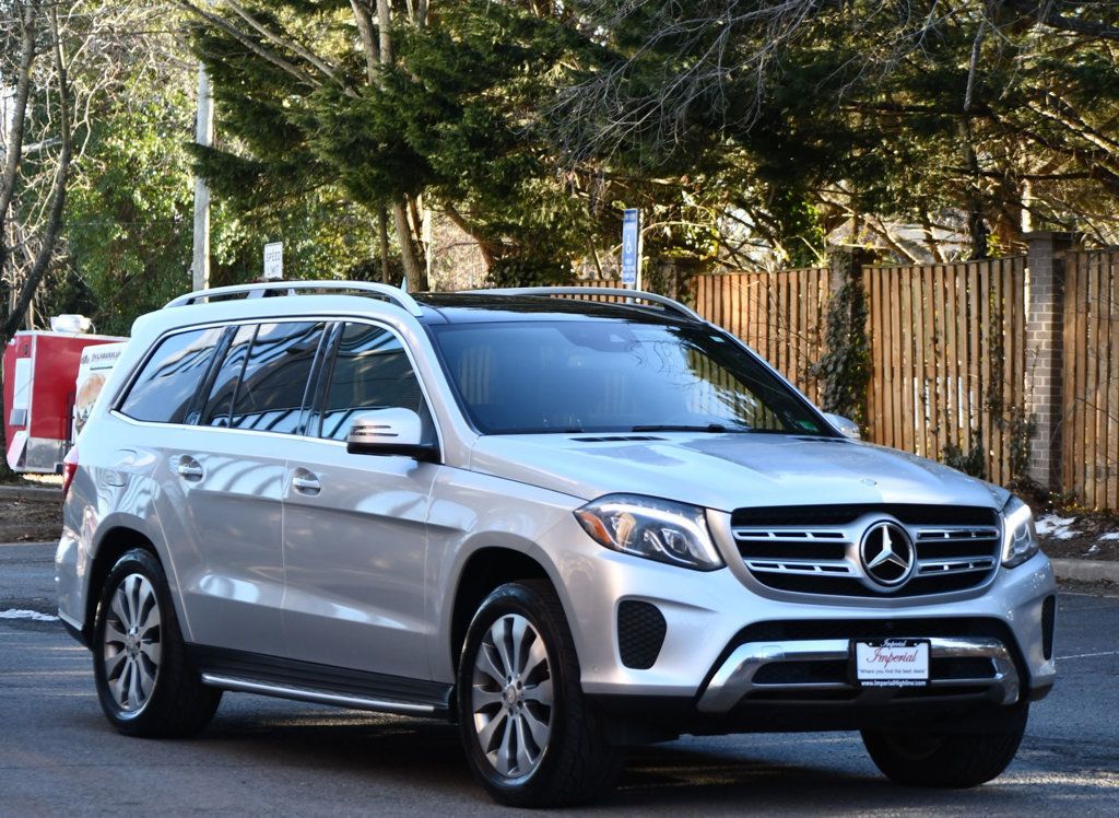 2017 Mercedes Benz GLS 450 4MATIC photo 2