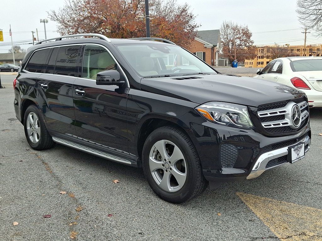 2017 Mercedes Benz GLS 450 4MATIC photo 2