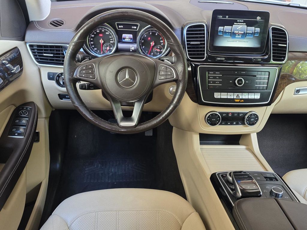 2017 Mercedes Benz GLS 450 4MATIC photo 10