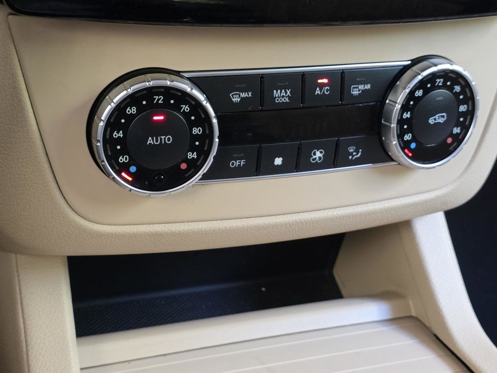 2017 Mercedes Benz GLS 450 4MATIC photo 27