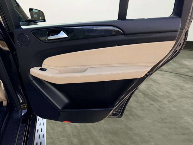 2017 Mercedes-Benz GLS GLS 450 4MATIC SUV - 23017462 - 32