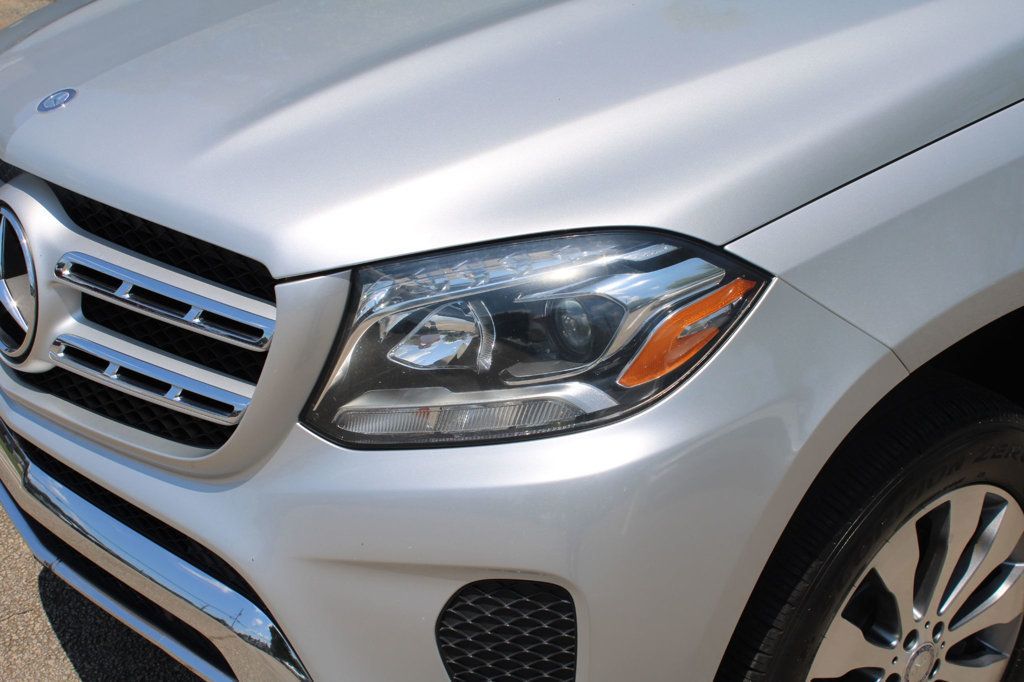 2017 Mercedes Benz GLS 450 4MATIC photo 17