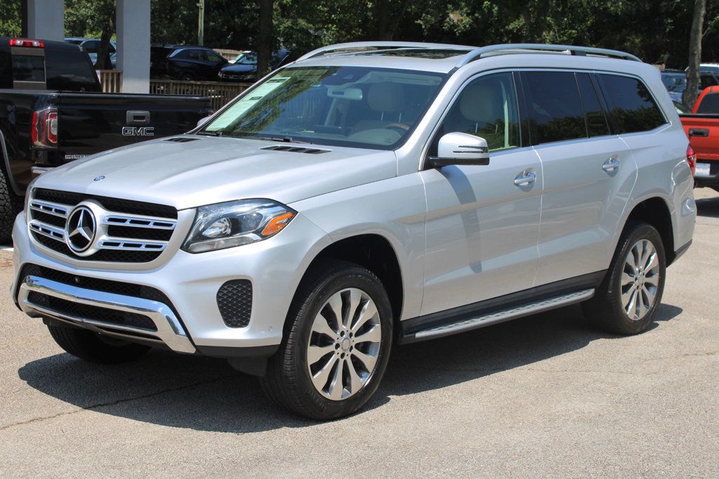 2017 Mercedes Benz GLS 450 4MATIC photo 3