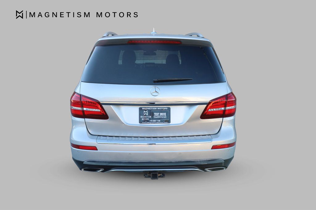 2017 Mercedes Benz GLS 450 4MATIC photo 3