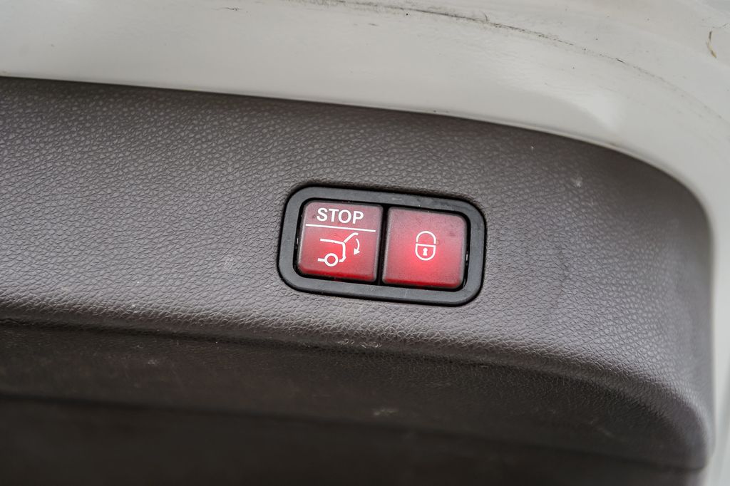 2017 Mercedes-Benz GLS GLS 450 4MATIC SUV - 22952621 - 11