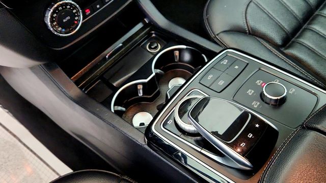 2017 Mercedes-Benz GLS GLS 450 4MATIC SUV w/ Premium Pkg, Panorama Sunroof & h/k Audio - 23026813 - 15