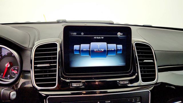 2017 Mercedes-Benz GLS GLS 450 4MATIC SUV w/ Premium Pkg, Panorama Sunroof & h/k Audio - 23026813 - 17