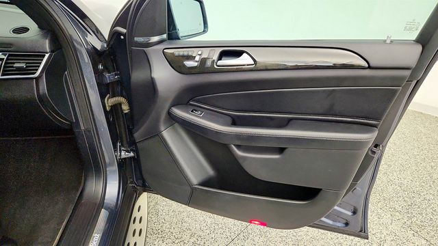 2017 Mercedes-Benz GLS GLS 450 4MATIC SUV w/ Premium Pkg, Panorama Sunroof & h/k Audio - 23026813 - 26