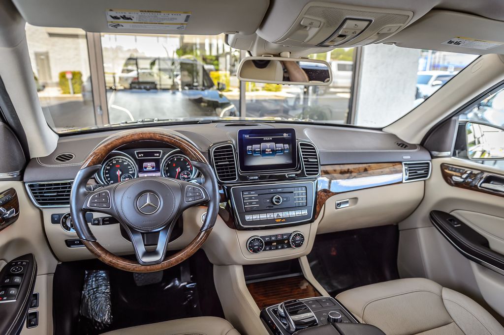 2017 Mercedes-Benz GLS GLS550 4MATIC - BLACK ON BEIGE - NAV - THIRD ROW - BLUETOOTH  - 23023682 - 30