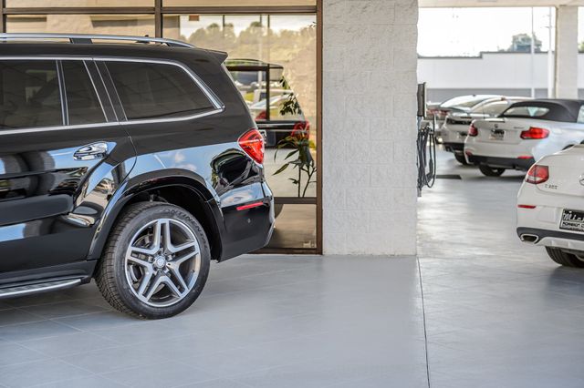 2017 Mercedes-Benz GLS GLS550 4MATIC - BLACK ON BEIGE - NAV - THIRD ROW - BLUETOOTH  - 23023682 - 65