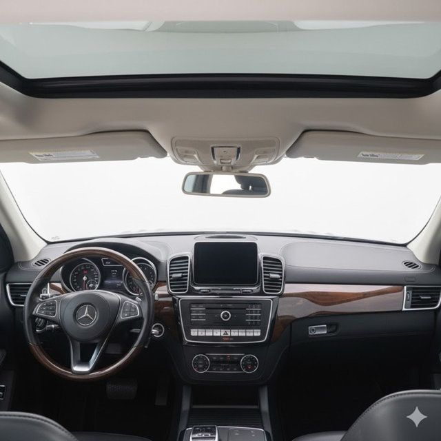 2017 Mercedes-Benz GLS GLS 550 4MATIC SUV - 22981042 - 10