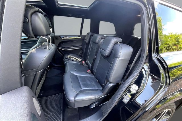 2017 Mercedes-Benz GLS GLS 550 4MATIC SUV - 23030132 - 16