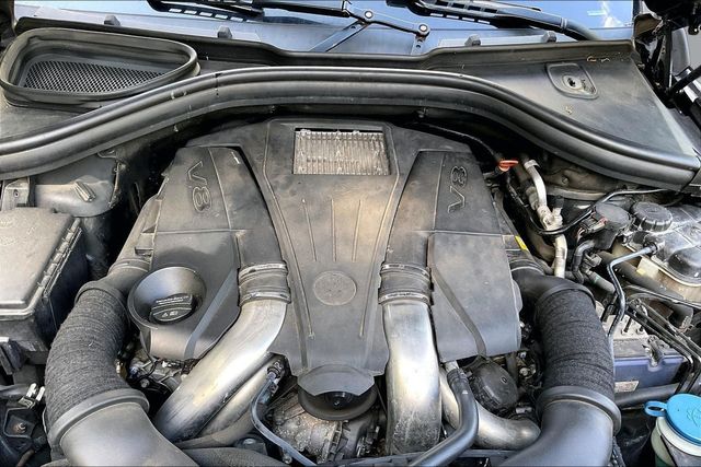 2017 Mercedes-Benz GLS GLS 550 4MATIC SUV - 23030132 - 38