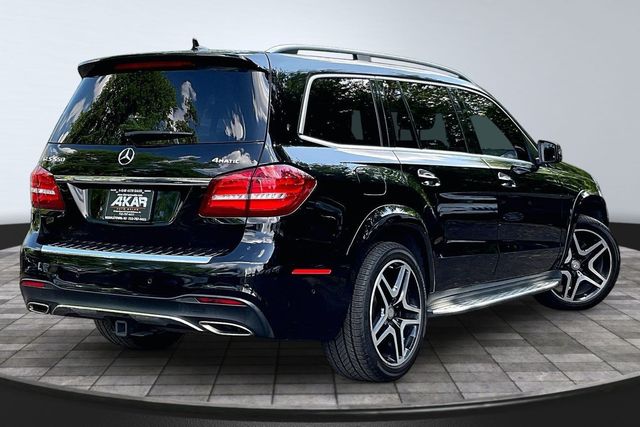 2017 Mercedes-Benz GLS GLS550's photo