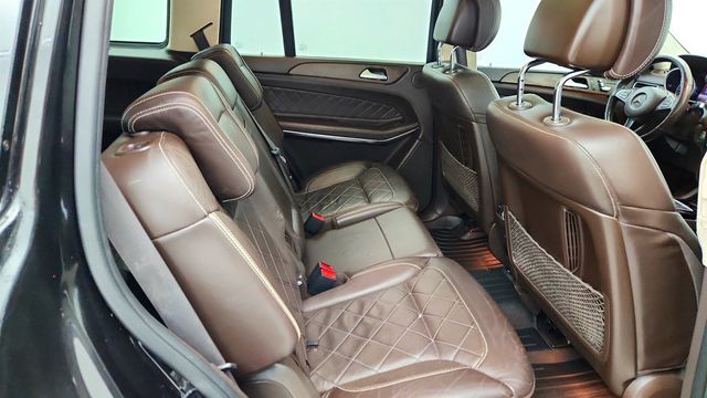 2017 Mercedes-Benz GLS GLS 550 4MATIC SUV w/ designo Leather & Driver Assistance Pkg - 23006885 - 22