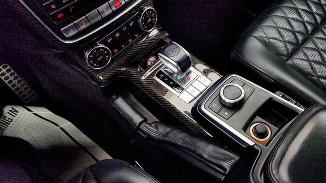 2017 Mercedes-Benz G-Class AMG G 63 4MATIC SUV w/ designo Exclusive Leather & Carbon Fiber  - 22997434 - 16