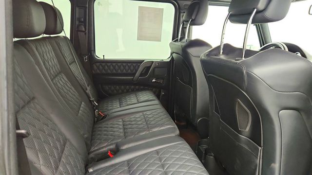 2017 Mercedes-Benz G-Class AMG G 63 4MATIC SUV w/ designo Exclusive Leather & Carbon Fiber  - 22997434 - 25