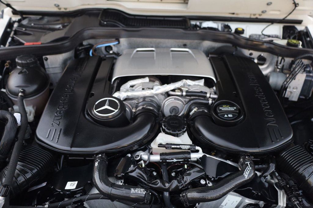 Mercedes-Benz G-Class G 550 4x4 Squared photo 13