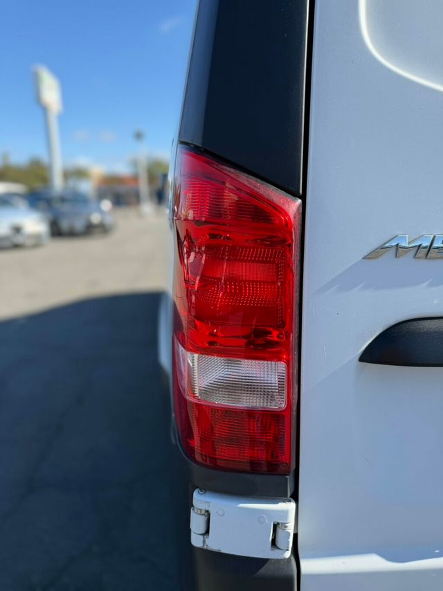 2017 Mercedes-Benz Metris Cargo Van  - 23046673 - 20