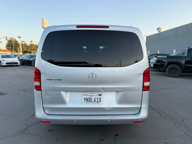 2017 Mercedes-Benz Metris Passenger Van  - 23019876 - 3