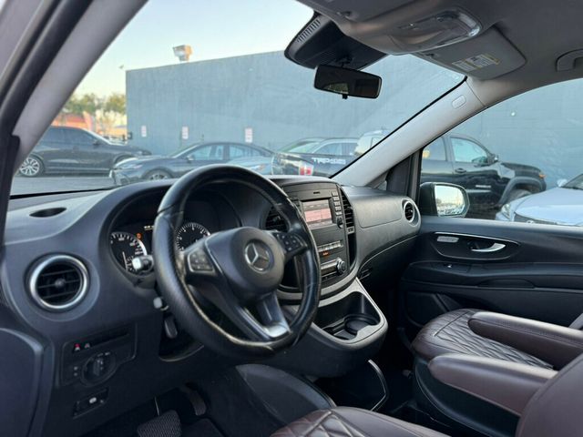 2017 Mercedes-Benz Metris Passenger Van  - 23019876 - 7