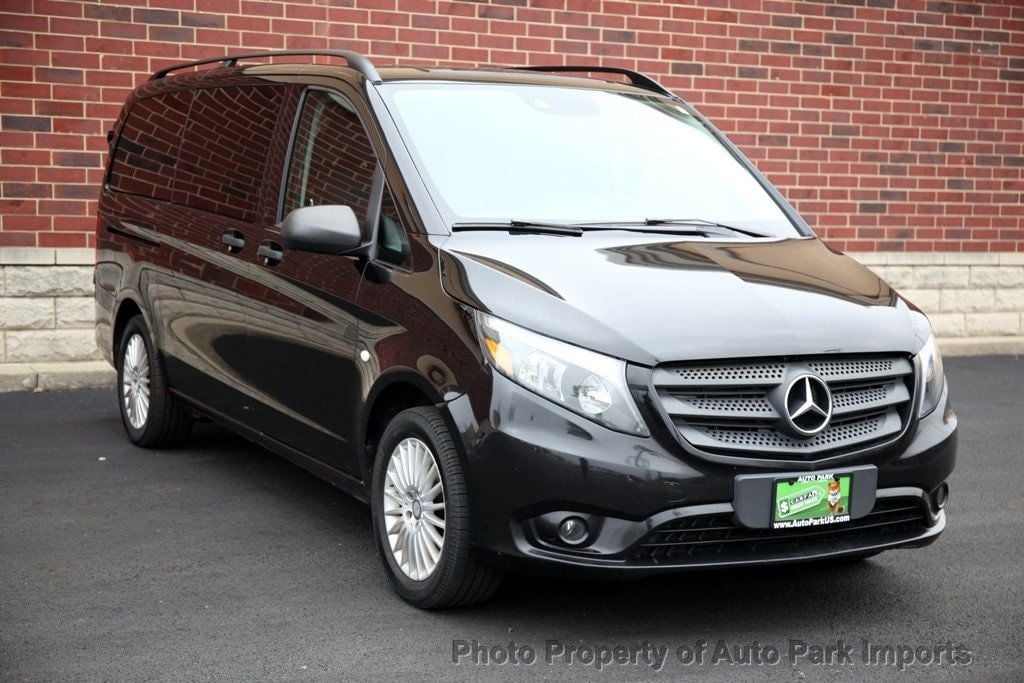 2017 Mercedes-Benz Metris Passenger Van Metris Passenger Van Standard Roof 126" Wheelbase - 22965221 - 13