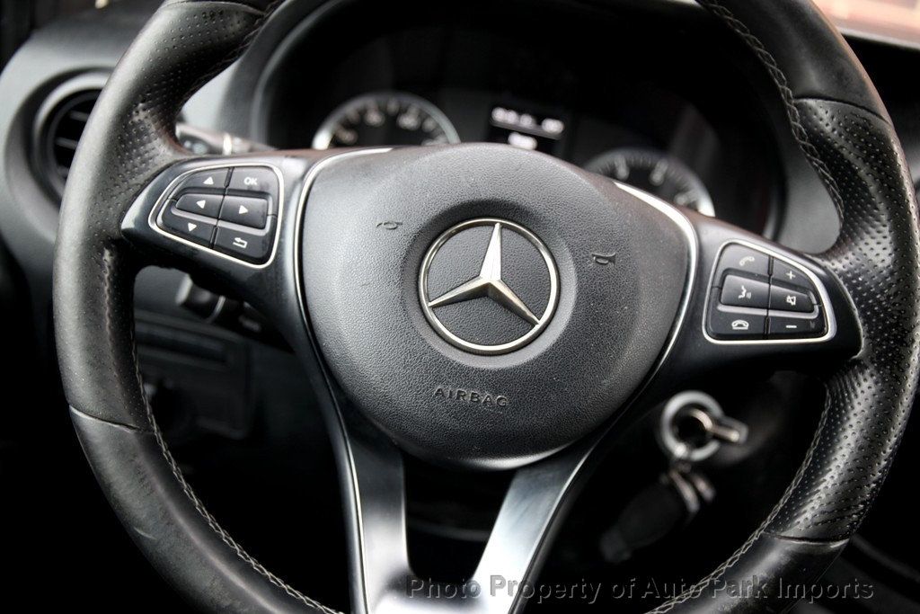 2017 Mercedes-Benz Metris Passenger Van Metris Passenger Van Standard Roof 126" Wheelbase - 22965221 - 31