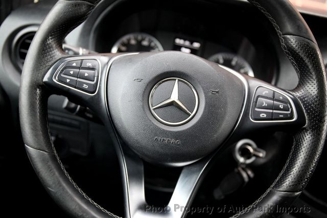 2017 Mercedes-Benz Metris Passenger Van Metris Passenger Van Standard Roof 126" Wheelbase - 22965221 - 31