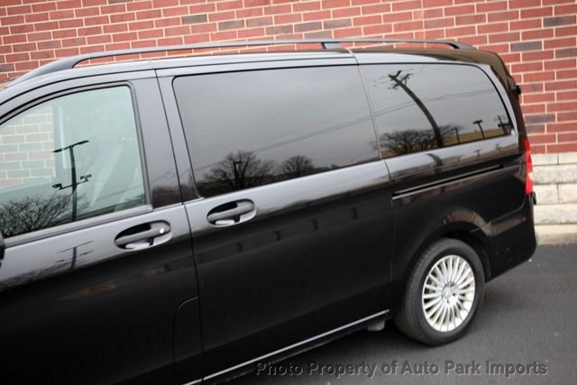2017 Mercedes-Benz Metris Passenger Van Metris Passenger Van Standard Roof 126" Wheelbase - 22965221 - 5