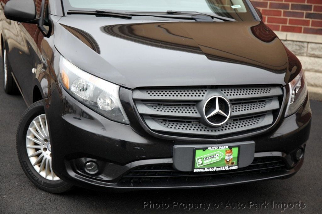 2017 Mercedes-Benz Metris Passenger Van Metris Passenger Van Standard Roof 126" Wheelbase - 22965221 - 8