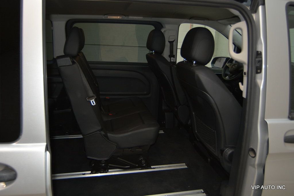 2017 Mercedes-Benz Metris Passenger Van Metris Passenger Van Standard Roof 126" Wheelbase - 23002711 - 18