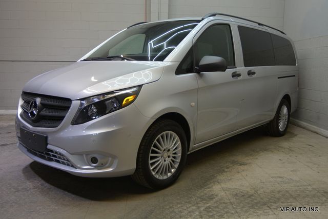 2017 Mercedes-Benz Metris Passenger Van Metris Passenger Van Standard Roof 126" Wheelbase - 23002711 - 1