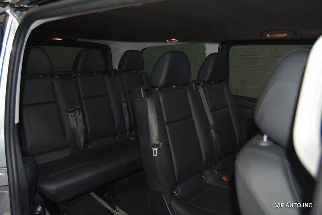 2017 Mercedes-Benz Metris Passenger Van Metris Passenger Van Standard Roof 126" Wheelbase - 23002711 - 21