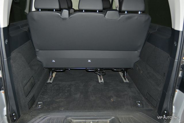 2017 Mercedes-Benz Metris Passenger Van Metris Passenger Van Standard Roof 126" Wheelbase - 23002711 - 25