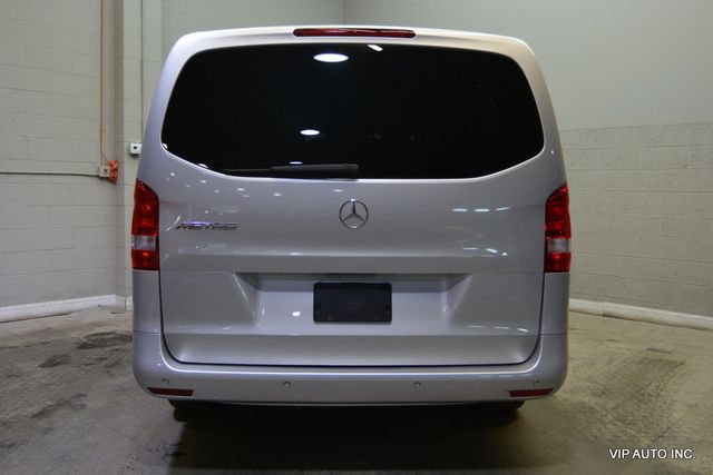2017 Mercedes-Benz Metris Passenger Van Metris Passenger Van Standard Roof 126" Wheelbase - 23002711 - 29