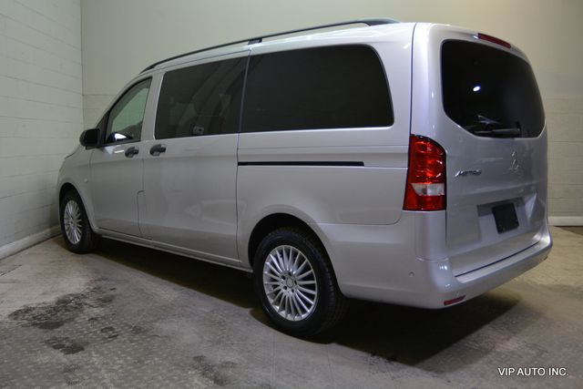 2017 Mercedes-Benz Metris Passenger Van Metris Passenger Van Standard Roof 126" Wheelbase - 23002711 - 30