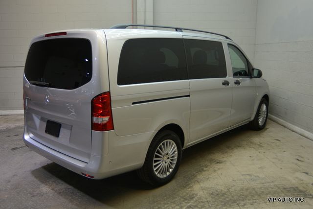 2017 Mercedes-Benz Metris Passenger Van Metris Passenger Van Standard Roof 126" Wheelbase - 23002711 - 4