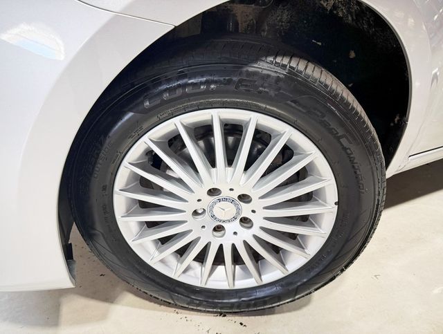 2017 Mercedes-Benz Metris Passenger Van Passenger - 22914723 - 1