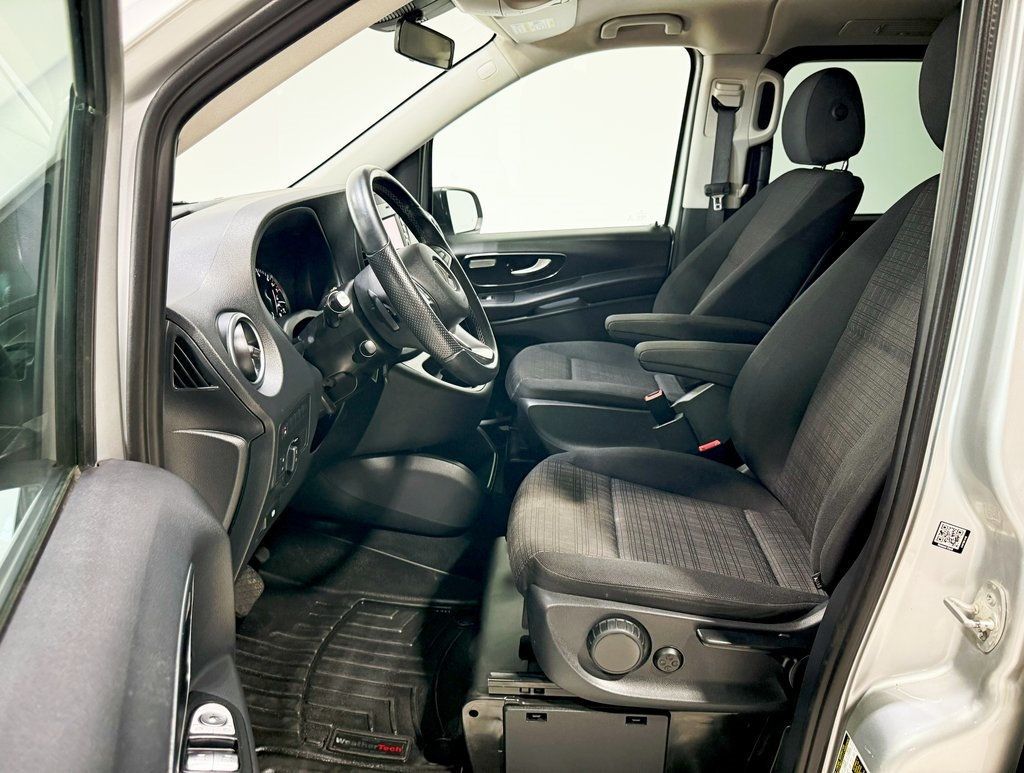 2017 Mercedes-Benz Metris Passenger Van Passenger - 22914723 - 20