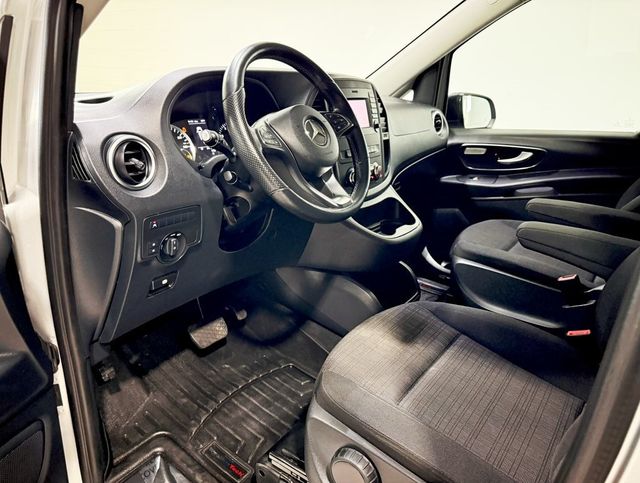 2017 Mercedes-Benz Metris Passenger Van Passenger - 22914723 - 22