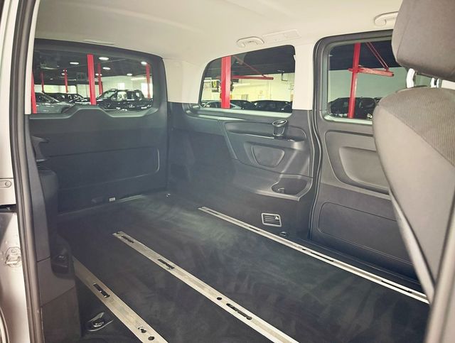 2017 Mercedes-Benz Metris Passenger Van Passenger - 22914723 - 31