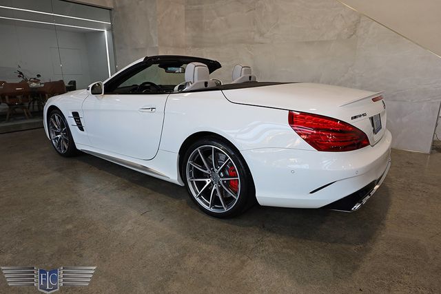 2017 Mercedes-Benz SL AMG SL 63 Roadster - 22991794 - 45