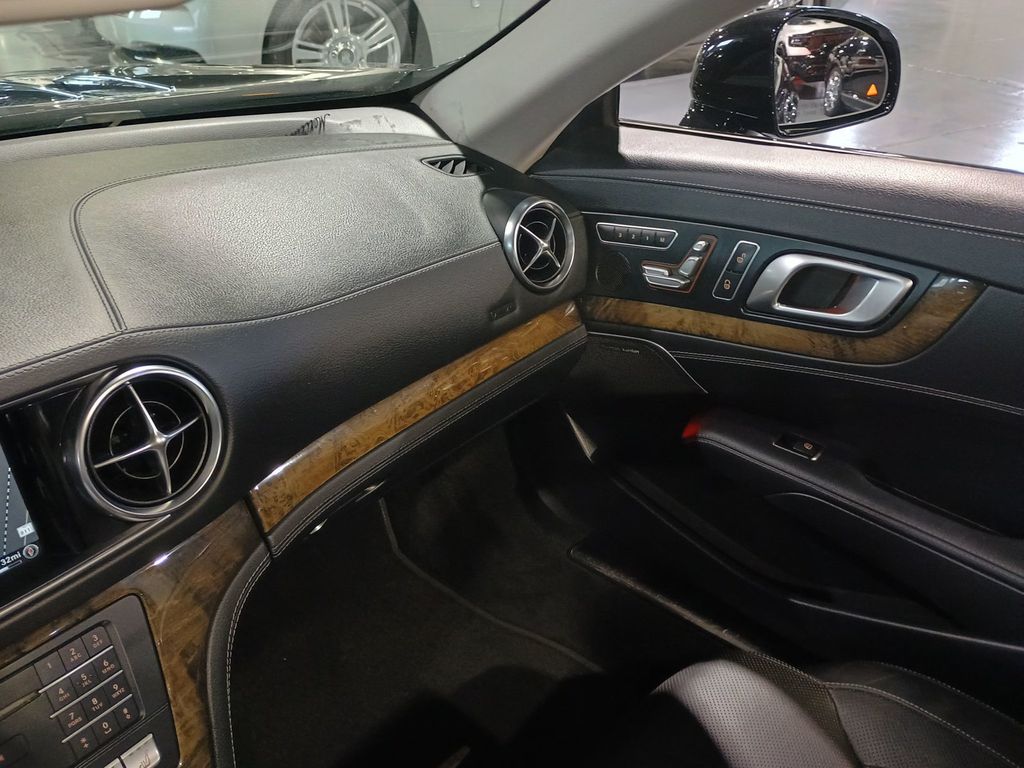 2017 Mercedes-Benz SL SL 450 AMG Sport Roadster 1 Owner Florida Car - 23000097 - 21