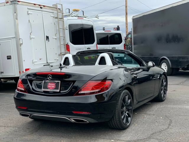 2017 Mercedes-Benz SLC SLC 300 Roadster pano roof - 22968715 - 15