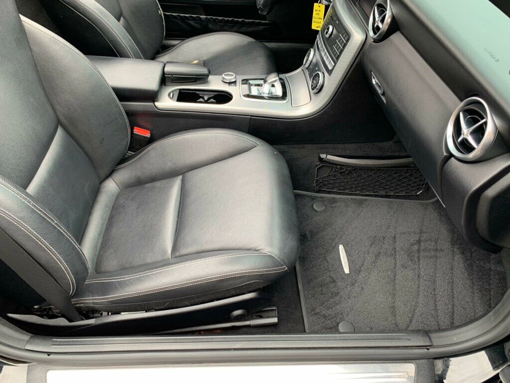 2017 Mercedes-Benz SLC SLC 300 Roadster pano roof - 22968715 - 23