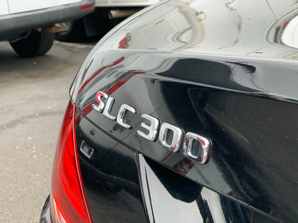 2017 Mercedes-Benz SLC SLC 300 Roadster pano roof - 22968715 - 26