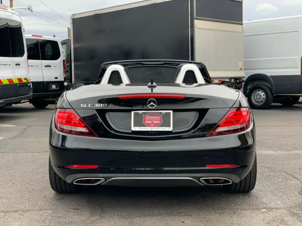 2017 Mercedes-Benz SLC SLC 300 Roadster pano roof Low miles  - 22968715 - 14