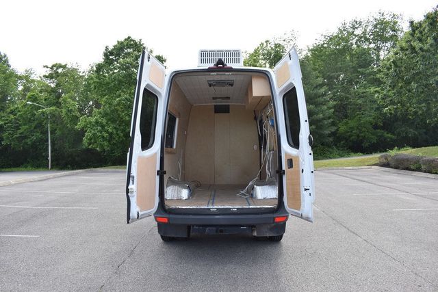 2017 Mercedes-Benz Sprinter Cargo Van HIGH ROOF DUAL REAR WHEELS DIE - 21943974 - 35