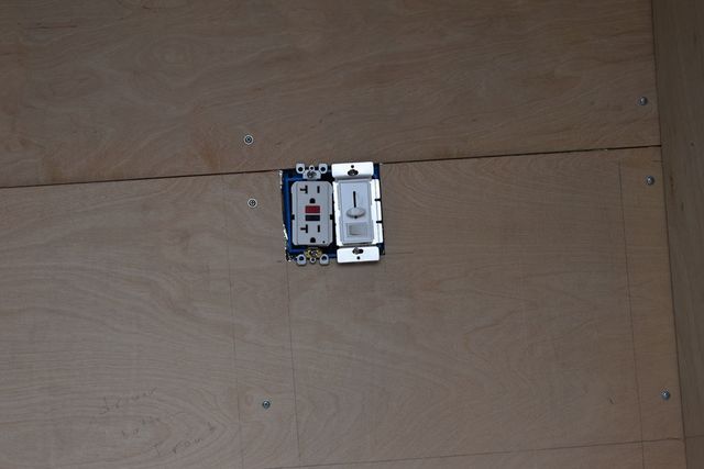 2017 Mercedes-Benz Sprinter Cargo Van HIGH ROOF DUAL REAR WHEELS DIE - 21943974 - 38