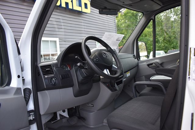 2017 Mercedes-Benz Sprinter Cargo Van HIGH ROOF DUAL REAR WHEELS DIE - 21943974 - 4